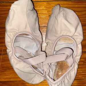 Capezio Hanami Ballet Flats